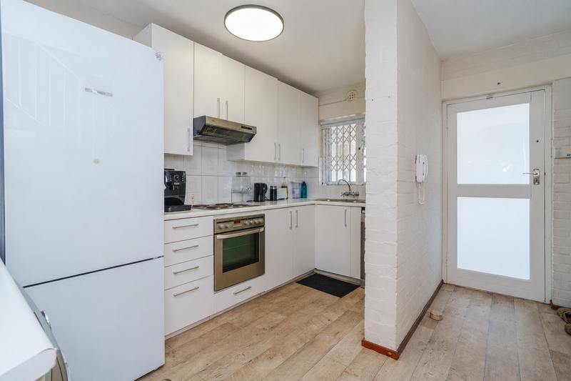 3 Bedroom Property for Sale in Harfield Village Western Cape